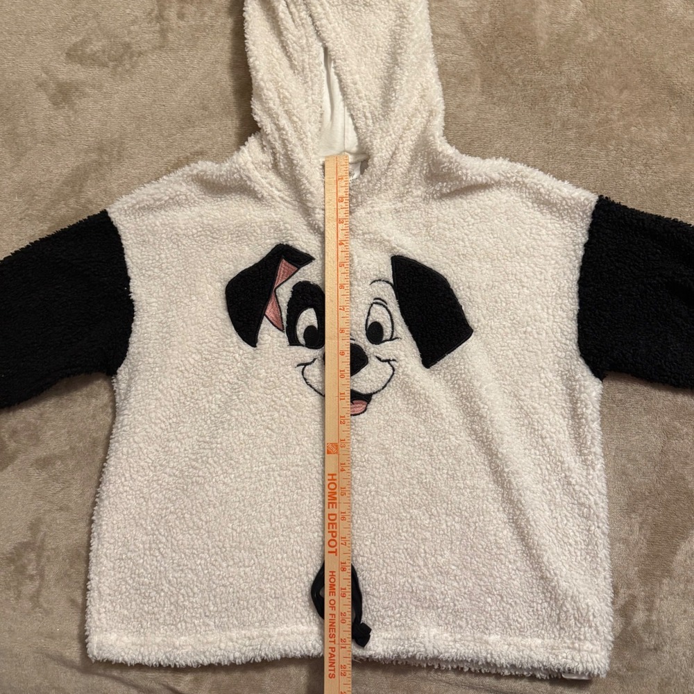 Disney Parks 101 Dalmatians Sherpa Fleece Hoodie White Black Medium - Picture 3 of 13